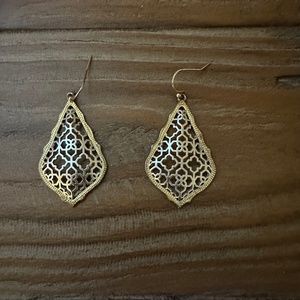 Kendra Scott Addie Gold Drop Earrings in Silver Filigree